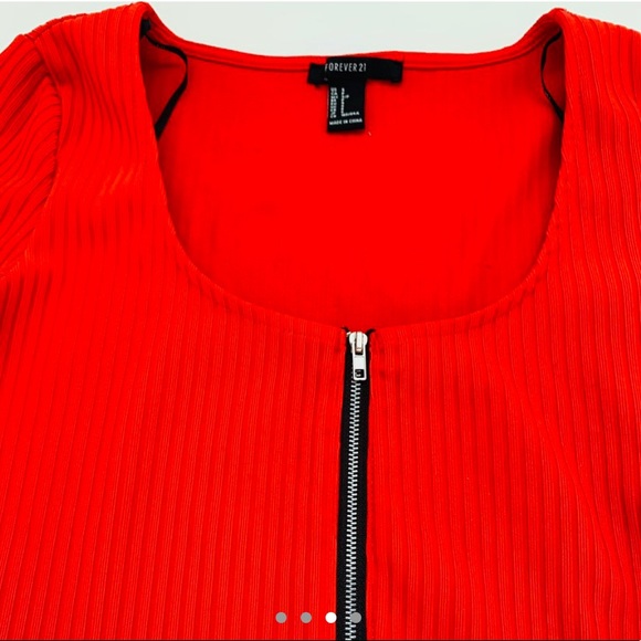 Orange front zipper crop top - Picture 3 of 3